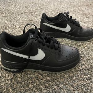 Nike Air Force 1 Black and Gray